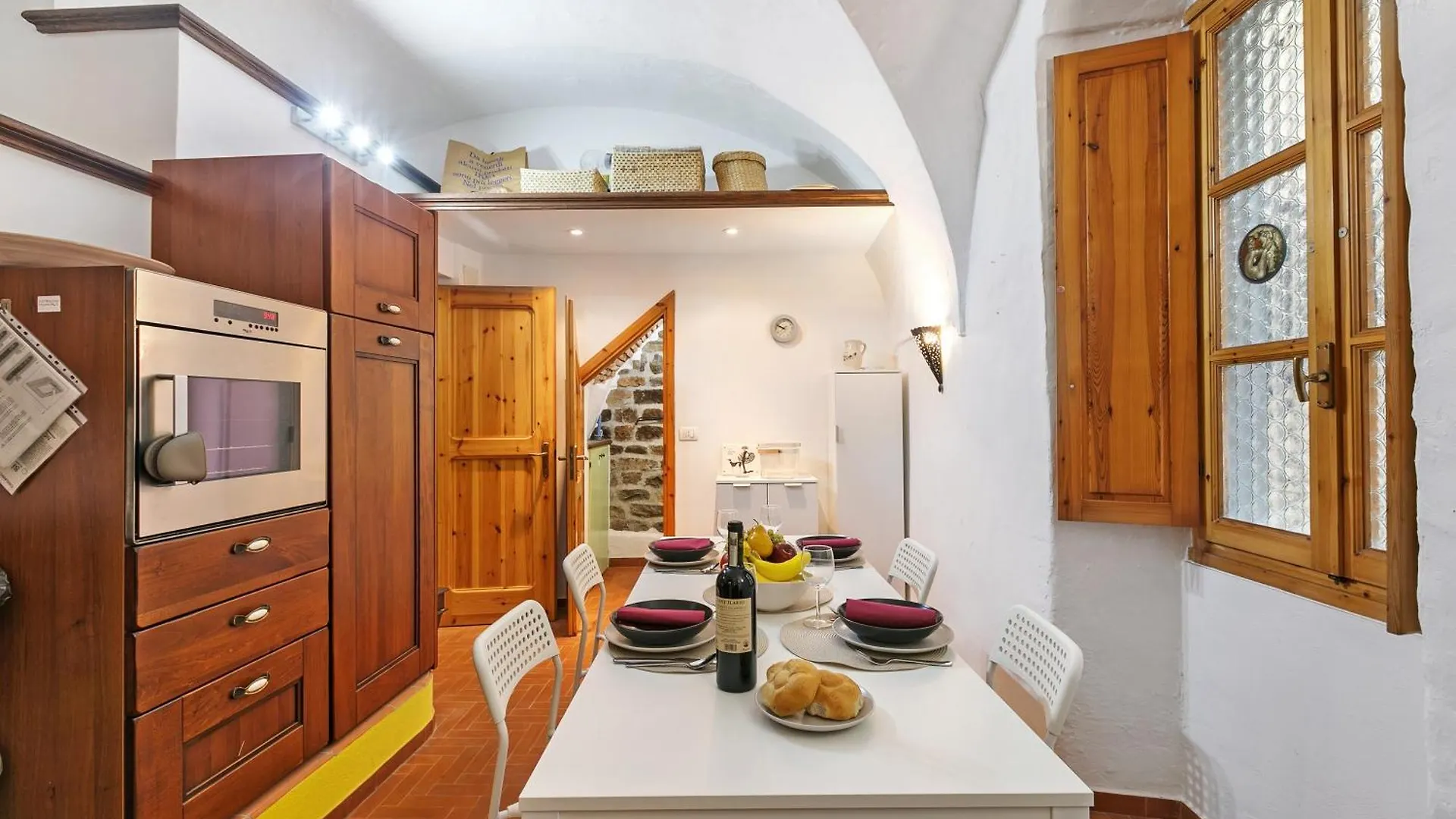 Casa Veronica - Happy Rentals Sanremo 0*,  Italy