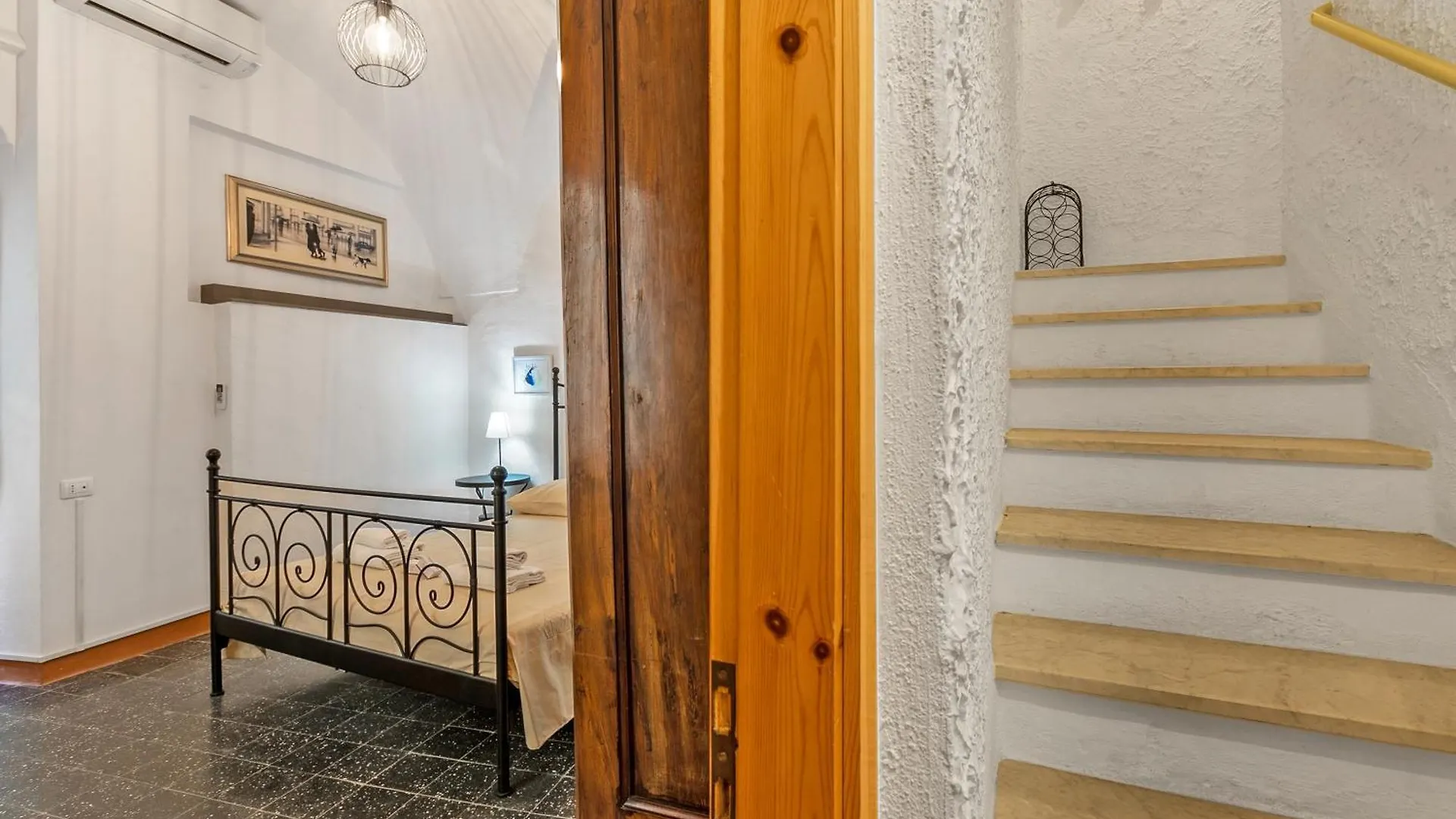 Casa Veronica - Happy Rentals Sanremo Italy